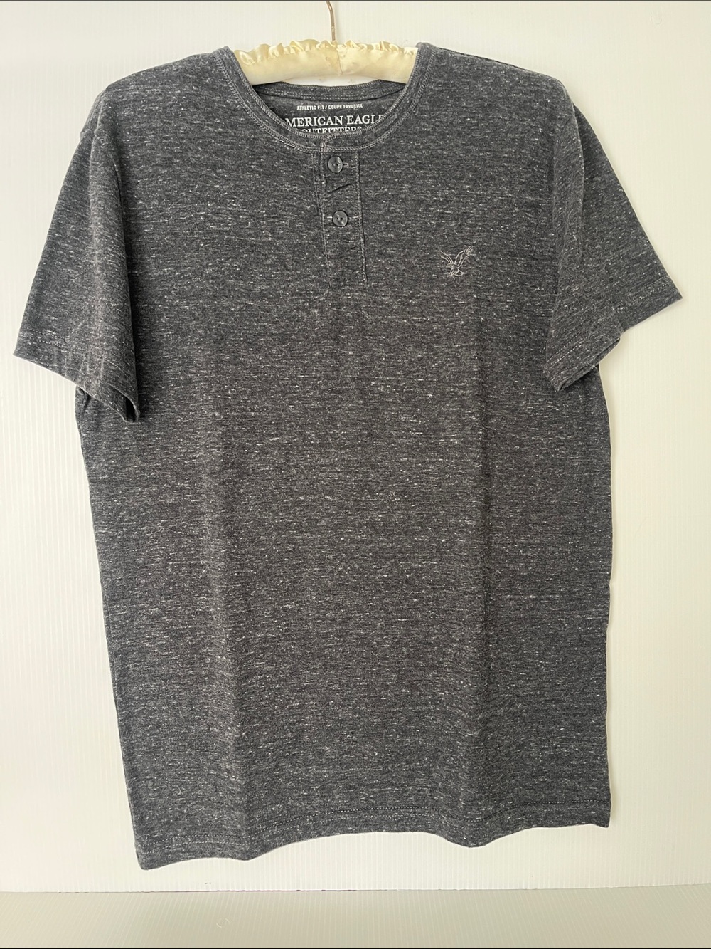 American Eagle Shirt Size S
